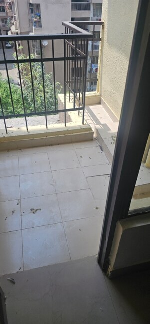 Kitchen in 2.5 BHK Apartment at SG Impressions 58, Raj Nagar Extension – for Sale