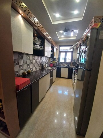 Kitchen in 4 BHK Builder Floor at Sector 45 – for Rent