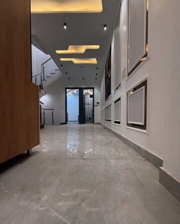 3.5 BHK Builder Floor For Rent in Sector 29