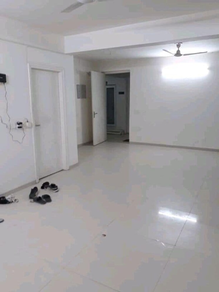 Room, sector 4 3 Bedroom 1614 Sq.Ft. Independent House In Sector 4 Gurgaon 8689676