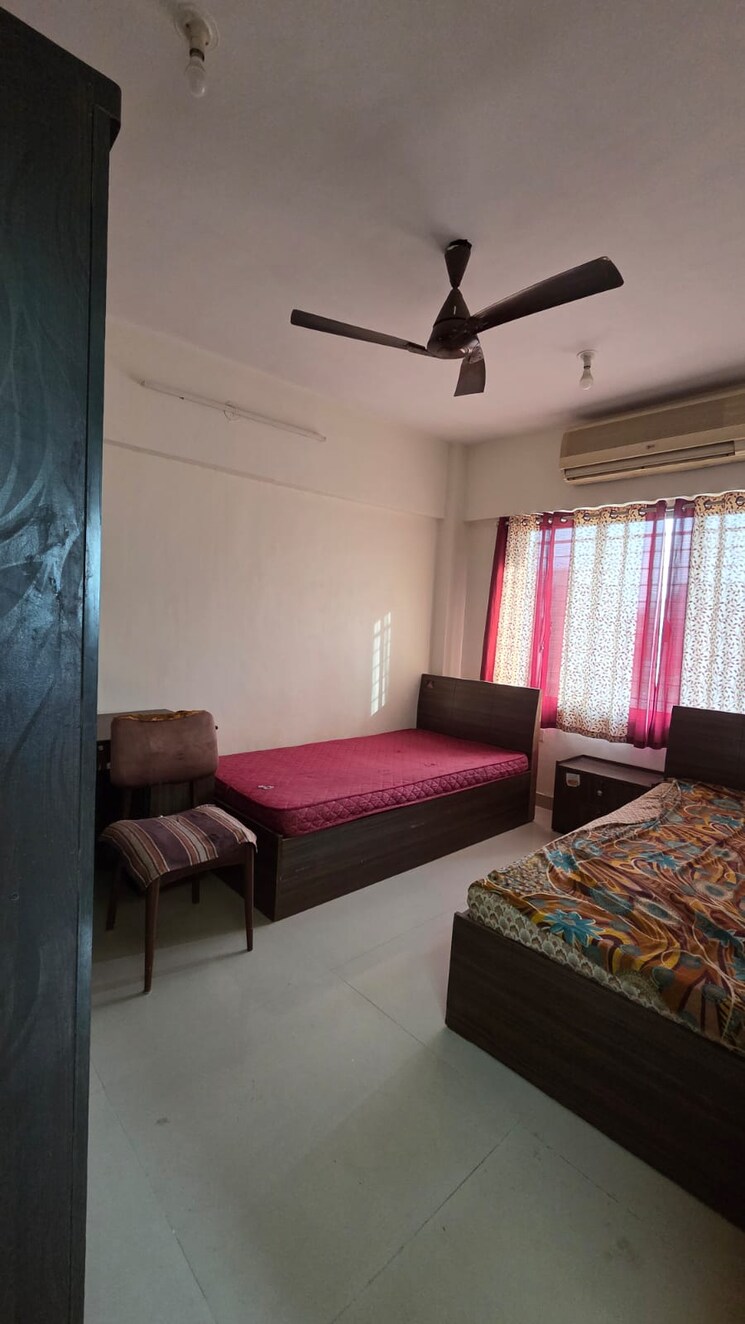 Living Room, andheri west 2 Bedroom 900 Sq.Ft. Apartment In Andheri West Mumbai 8689696