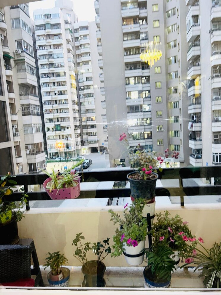 Master Bedroom, ansal-sushant-estate 4 Bedroom 2200 Sq.Ft. Builder Floor In Sector 52 Gurgaon 8689708