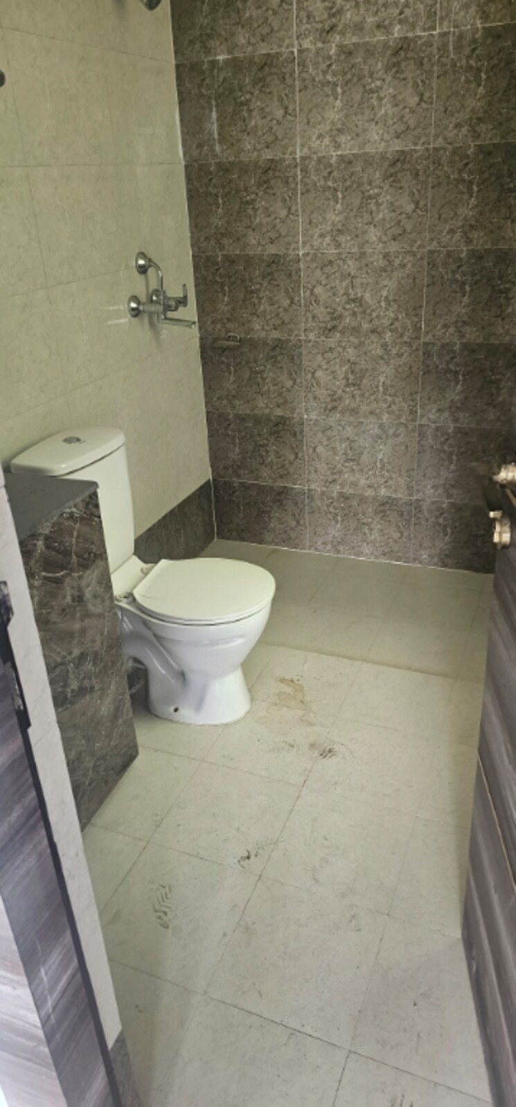 Bathroom, mcc-signature-heights 3 Bedroom 1500 Sq.Ft. Apartment In Raj Nagar Extension Ghaziabad 8689699