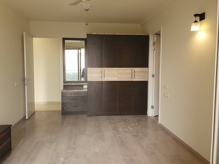 Room, hiranandani-lake-verandahs 3 Bedroom 1826 Sq.Ft. Apartment In Bilekahalli Bangalore 8689709