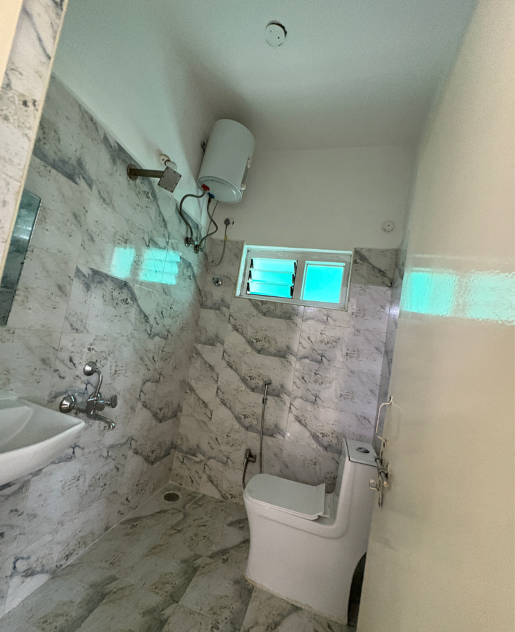 Bathroom, financial district 3 Bedroom 1850 Sq.Ft. Builder Floor In Financial District Hyderabad 8689720