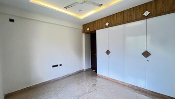 Room in 3 BHK Builder Floor at Hsr Layout – for Rent