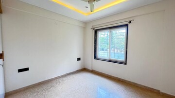 Room in 3 BHK Builder Floor at Hsr Layout – for Rent