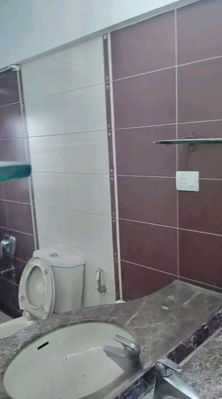 Bathroom, ansal-heights 3 Bedroom 1600 Sq.Ft. Apartment In Worli Mumbai 8689728