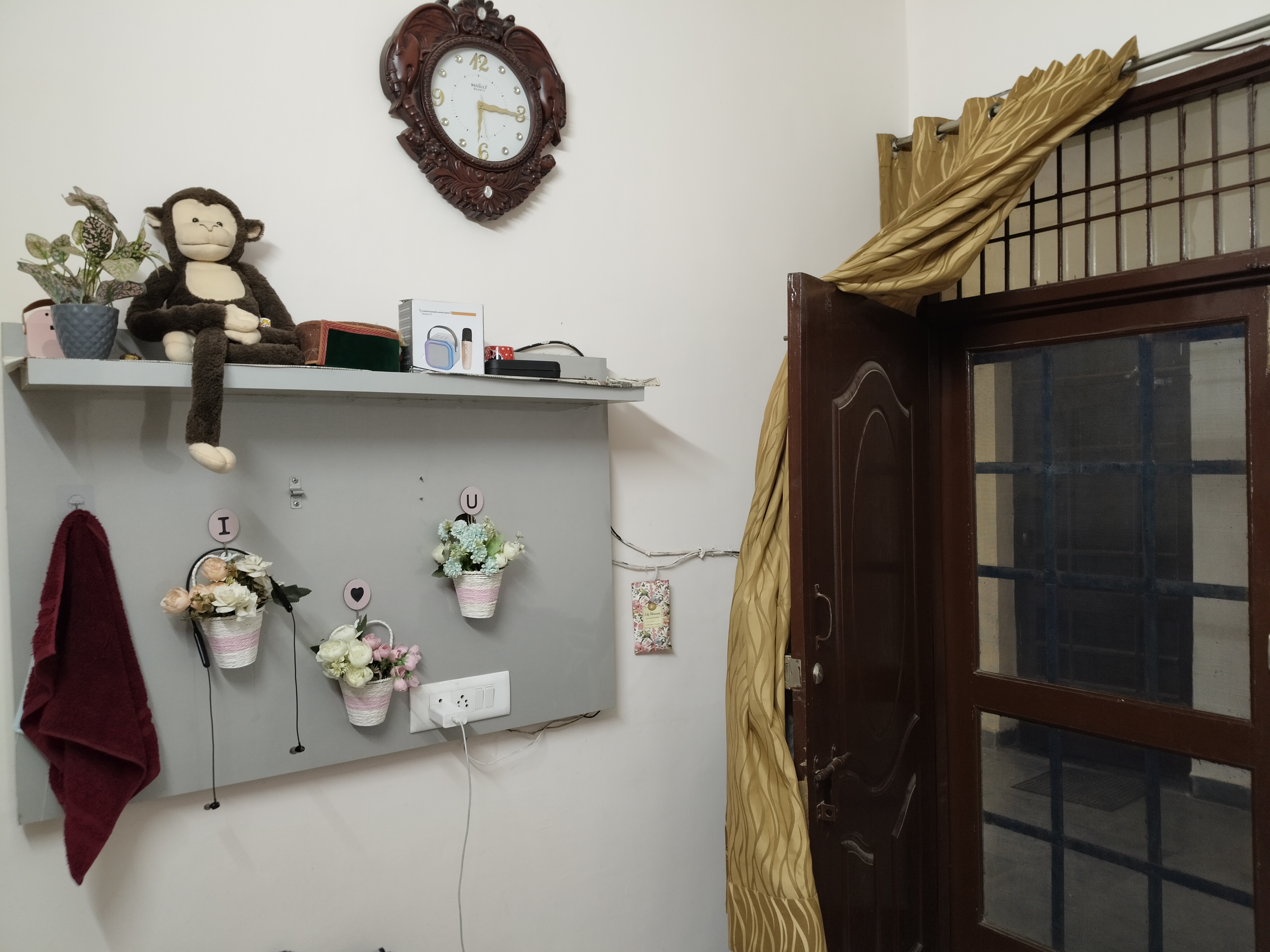 1 BHK + Extra Room 650 Sq.Ft. Builder Floor in NK Savitry Enclave