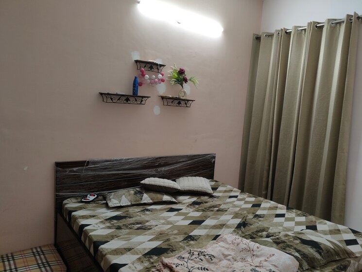 Bedroom, nk-savitry-enclave 1 Bedroom 650 Sq.Ft. Builder Floor In Vip Road Zirakpur 8689872
