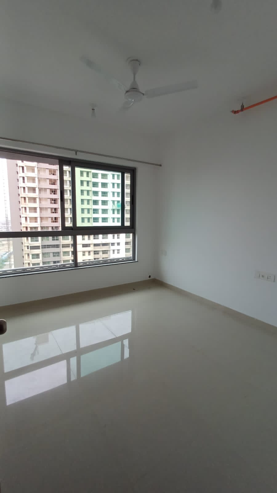 2 BHK + Extra Room Apartment For Rent in Kalpataru Immensa