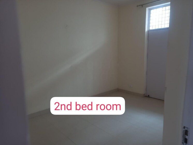 Room, vatika-city 2 Bedroom 1118 Sq.Ft. Apartment In Sector 49 Gurgaon 8689777