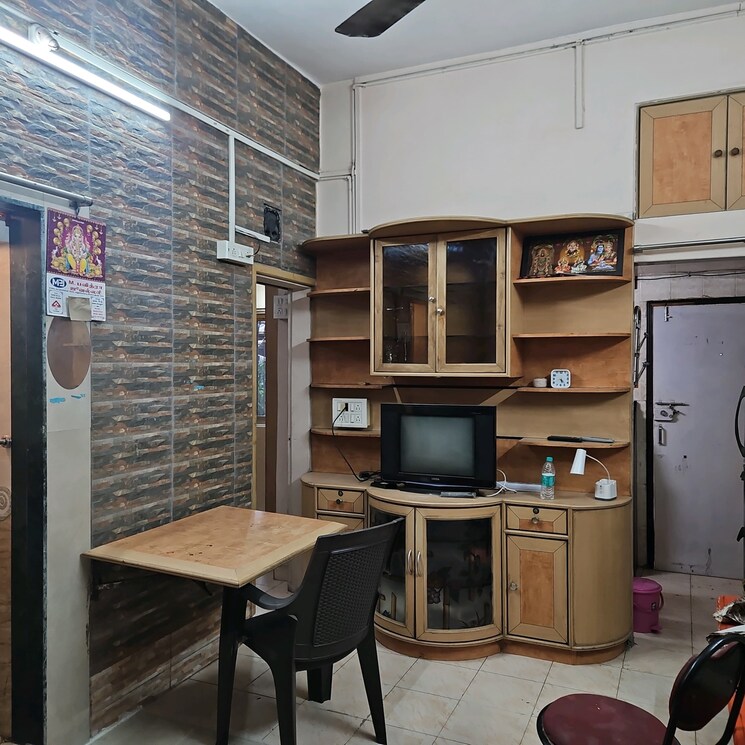 Living Room, nirmala-niwas 1 Bedroom 400 Sq.Ft. Apartment In Dr Deshmukh Marg Mumbai 8689829