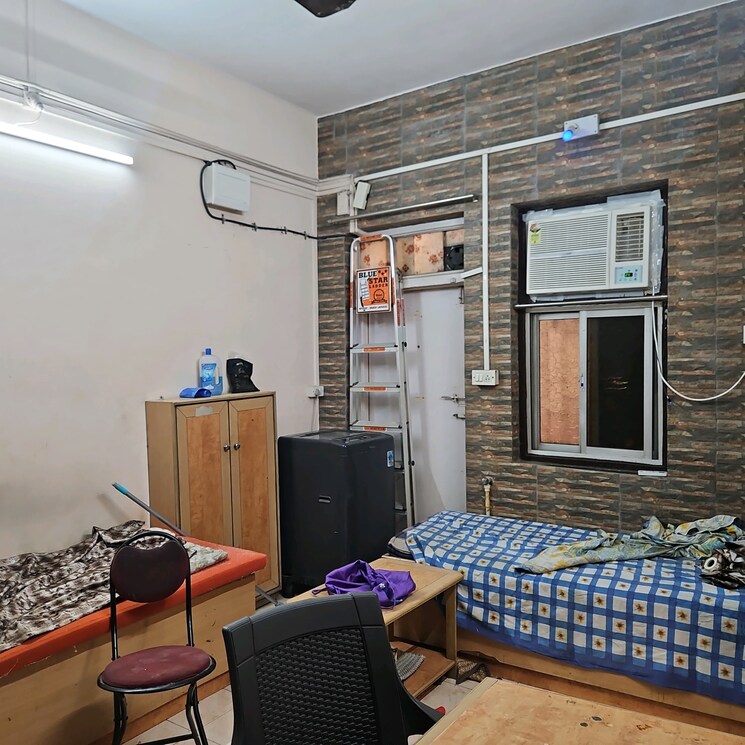 Living Room, nirmala-niwas 1 Bedroom 400 Sq.Ft. Apartment In Dr Deshmukh Marg Mumbai 8689829