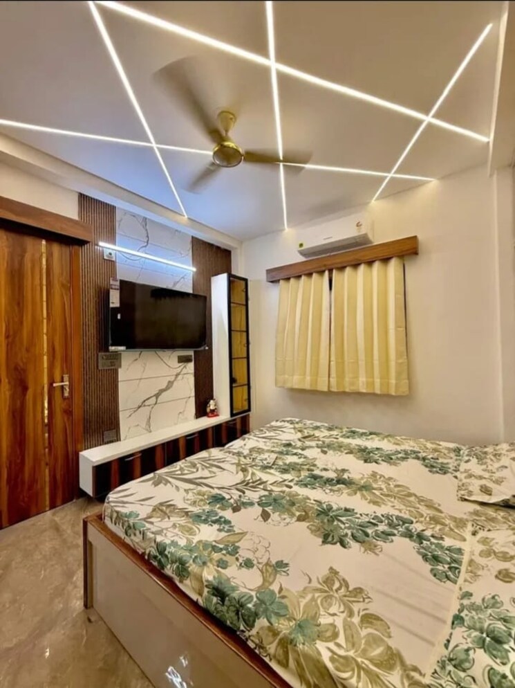 Bedroom, sector 28 3.5 Bedroom 2700 Sq.Ft. Builder Floor In Sector 28 Faridabad 8689830