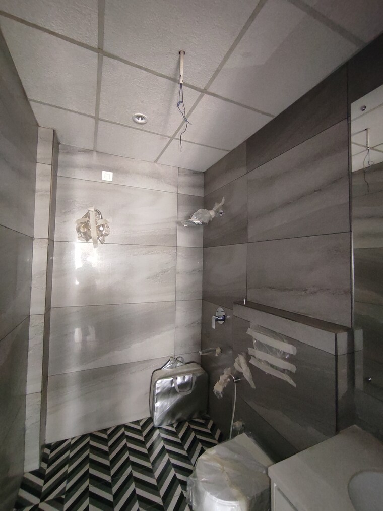 Bathroom, aerocity 4 Bedroom 2200 Sq.Ft. Villa In Aerocity Mohali 8689950