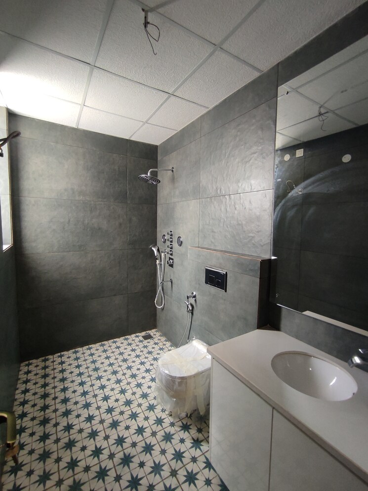 Bathroom, aerocity 4 Bedroom 2200 Sq.Ft. Villa In Aerocity Mohali 8689950
