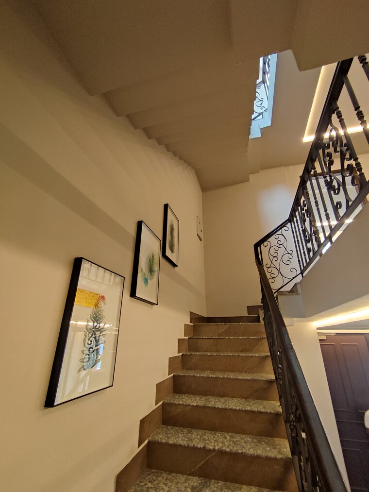 undefined, aerocity 4 Bedroom 2200 Sq.Ft. Villa In Aerocity Mohali 8689950