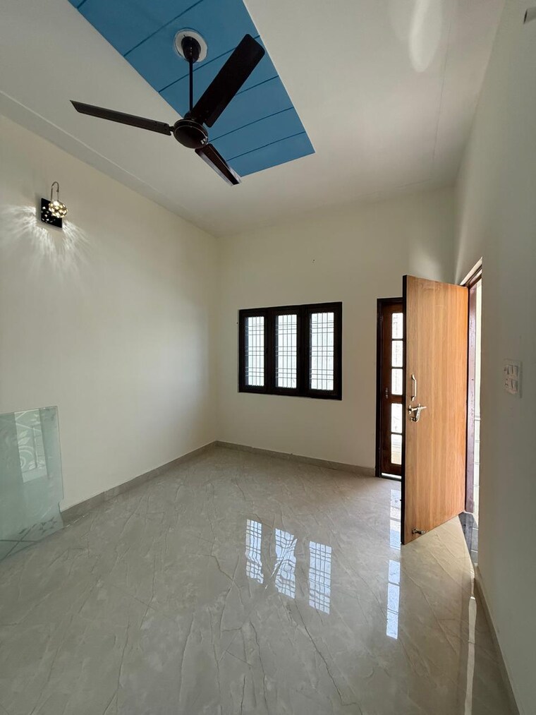 Room, bahmanwala 3 Bedroom 1020 Sq.Ft. Independent House In Bahmanwala Dehradun 8689980