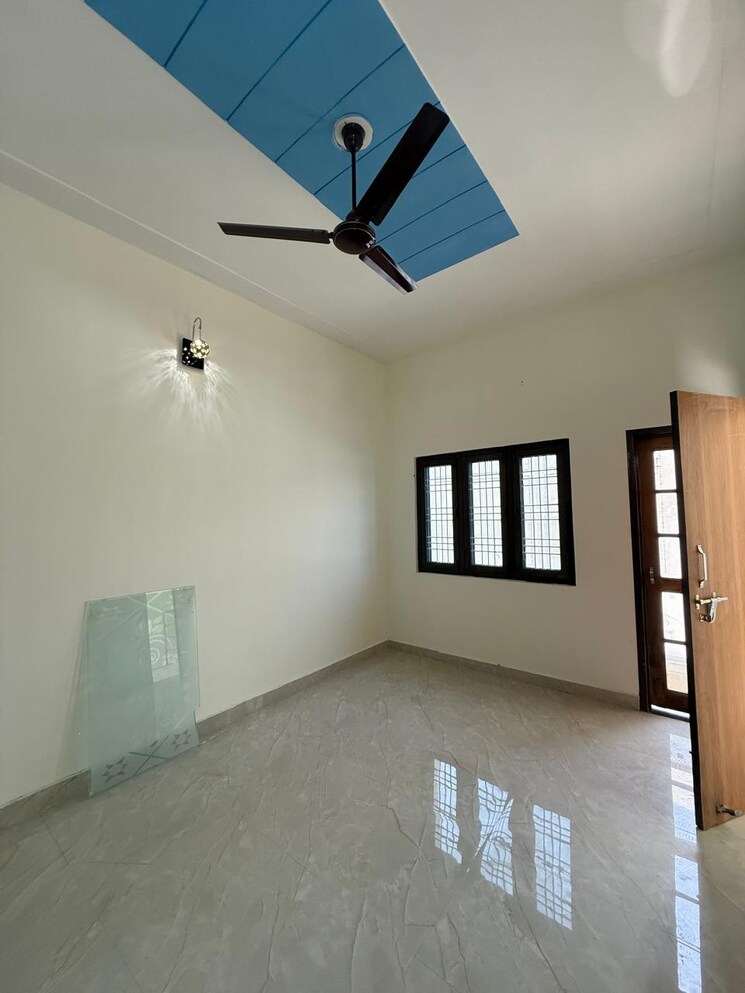Room, bahmanwala 3 Bedroom 1020 Sq.Ft. Independent House In Bahmanwala Dehradun 8689980