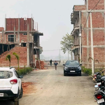  Plot – Exterior View View at Sultanpur Road - for Sale