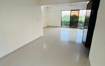 2 BHK Apartment For Rent in Rajesh Raj Infinia, Malad West