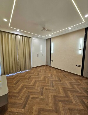 Bedroom in 3 BHK Builder Floor at BPTP Floors, Sector 70 – for Sale