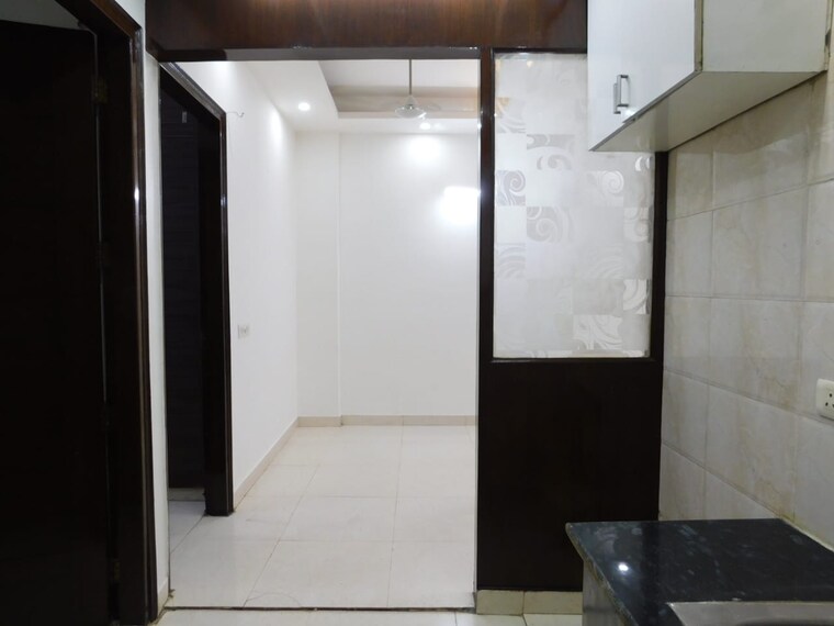 Kitchen, omaxe-park-plaza 3 Bedroom 1200 Sq.Ft. Builder Floor In Shakti Khand 2 Ghaziabad 8690223