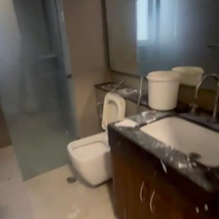 Bathroom, ireo-victory-valley 4 Bedroom 3192 Sq.Ft. Apartment In Ramgarh Dhani Gurgaon 8690249