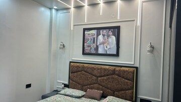Bedroom in 3 BHK Independent House at Krishna Colony – for Sale