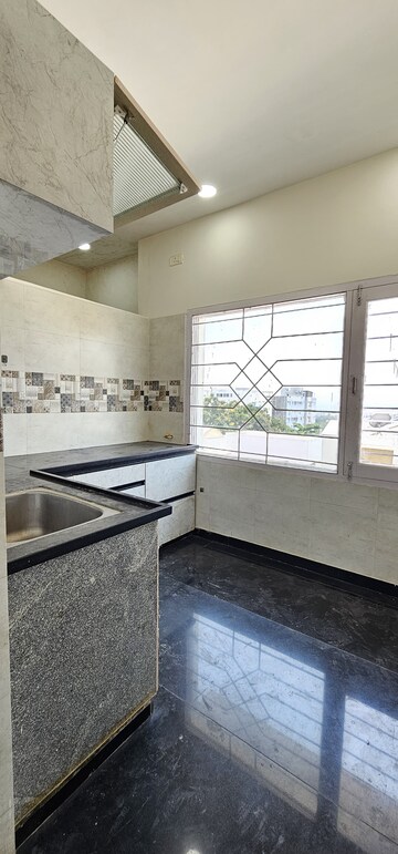 Kitchen in 1.5 BHK Apartment at Dombivli East – for Sale