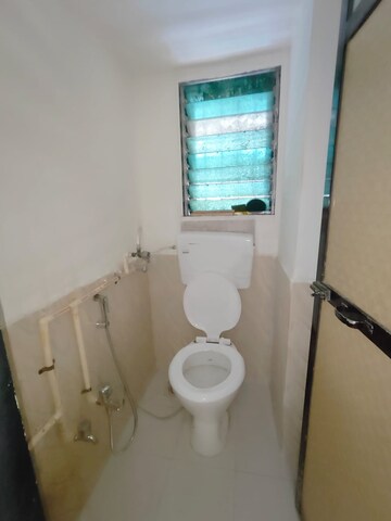 Bathroom in 1 BHK Apartment at Ganesh Krupa Vasant Vihar, Vasant Vihar – for Rent