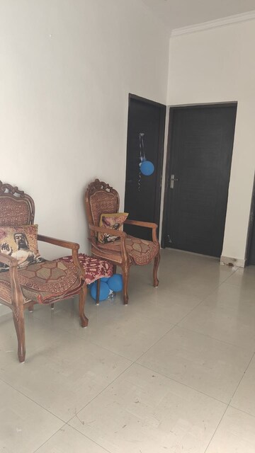 2 BHK Builder Floor For Sale in Garhi