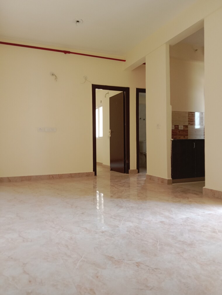 Room, amrapali-dream-valley 2.5 Bedroom 1100 Sq.Ft. Apartment In Tech Zone 4 Greater Noida Greater Noida 8690376