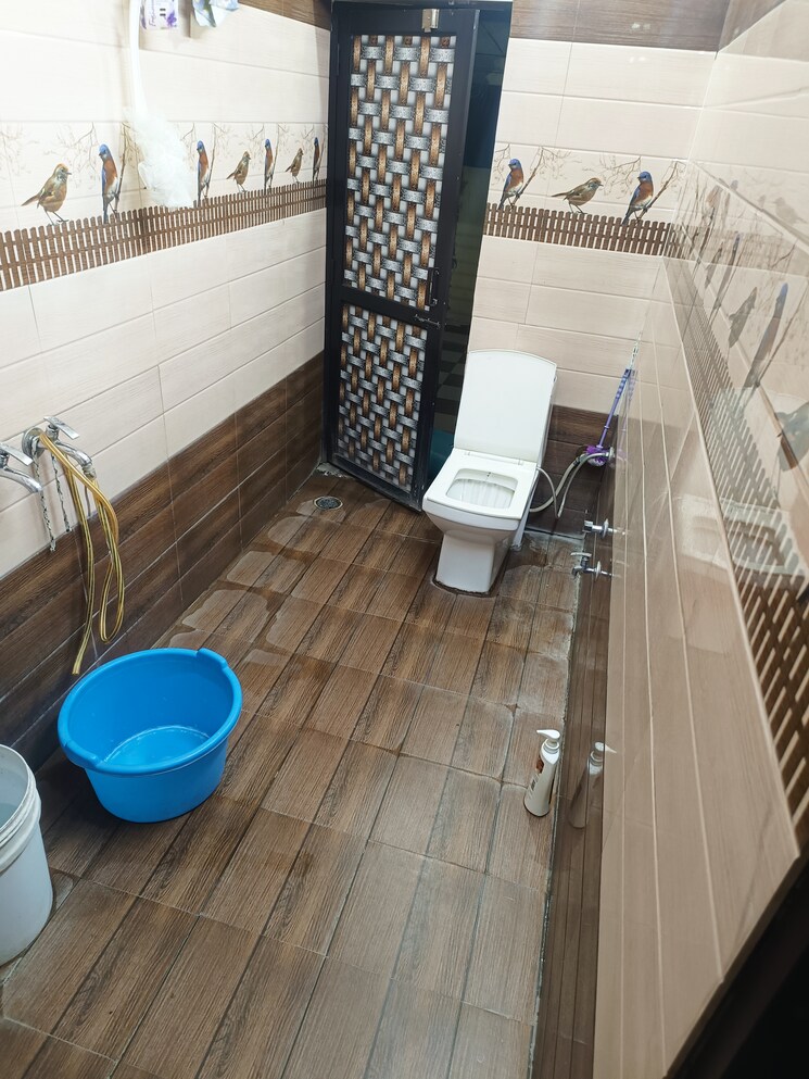 Bathroom, dholewal 4 Bedroom 140 Sq.Yd. Independent House In Dholewal Ludhiana 8690334