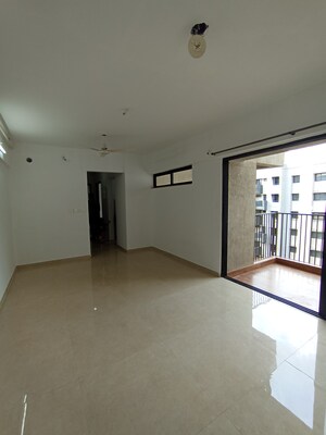 2 BHK Apartment For Sale in Lodha Palava City Lakeshore Greens, Dombivli East