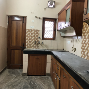 Kitchen in 2.5 BHK Villa at Sector 21 – for Rent