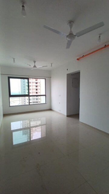 Bedroom in 2 BHK Apartment at Kalpataru Immensa, Kolshet Road – for Rent