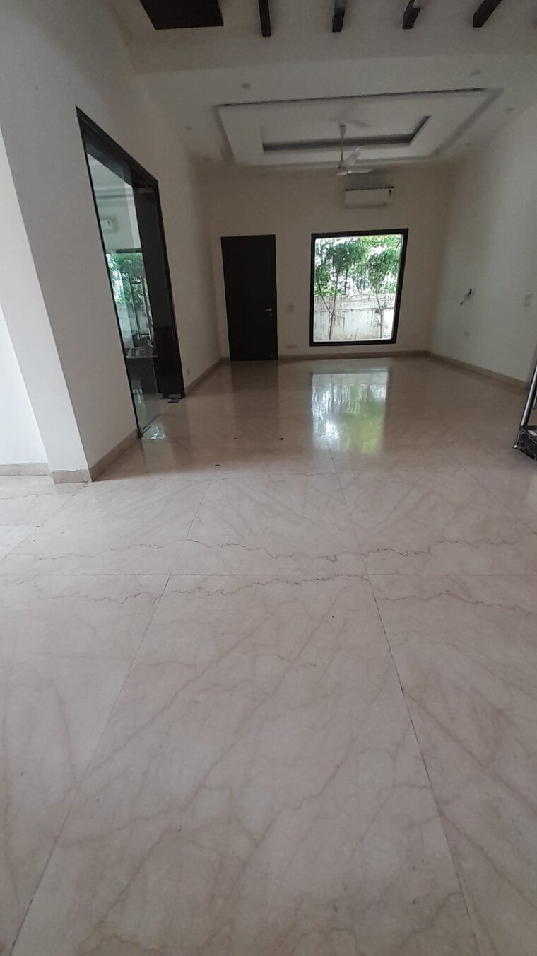 Room, city-next-apartments 2 Bedroom 100 Sq.Ft. Independent House In Saini Greater Noida 8690429