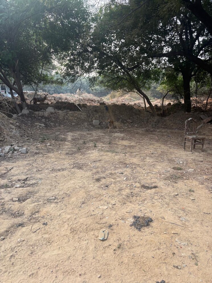 undefined, idi-sadar-bazar  128 Sq.Mt. Plot In Patwari Greater Noida 8690451