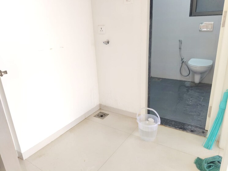 Bathroom, bhandup west 2 Bedroom 576 Sq.Ft. Apartment In Bhandup West Mumbai 8690446
