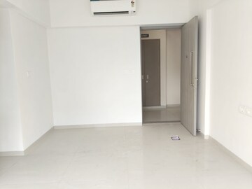 Room in 2 BHK Apartment at Bhandup West – for Rent