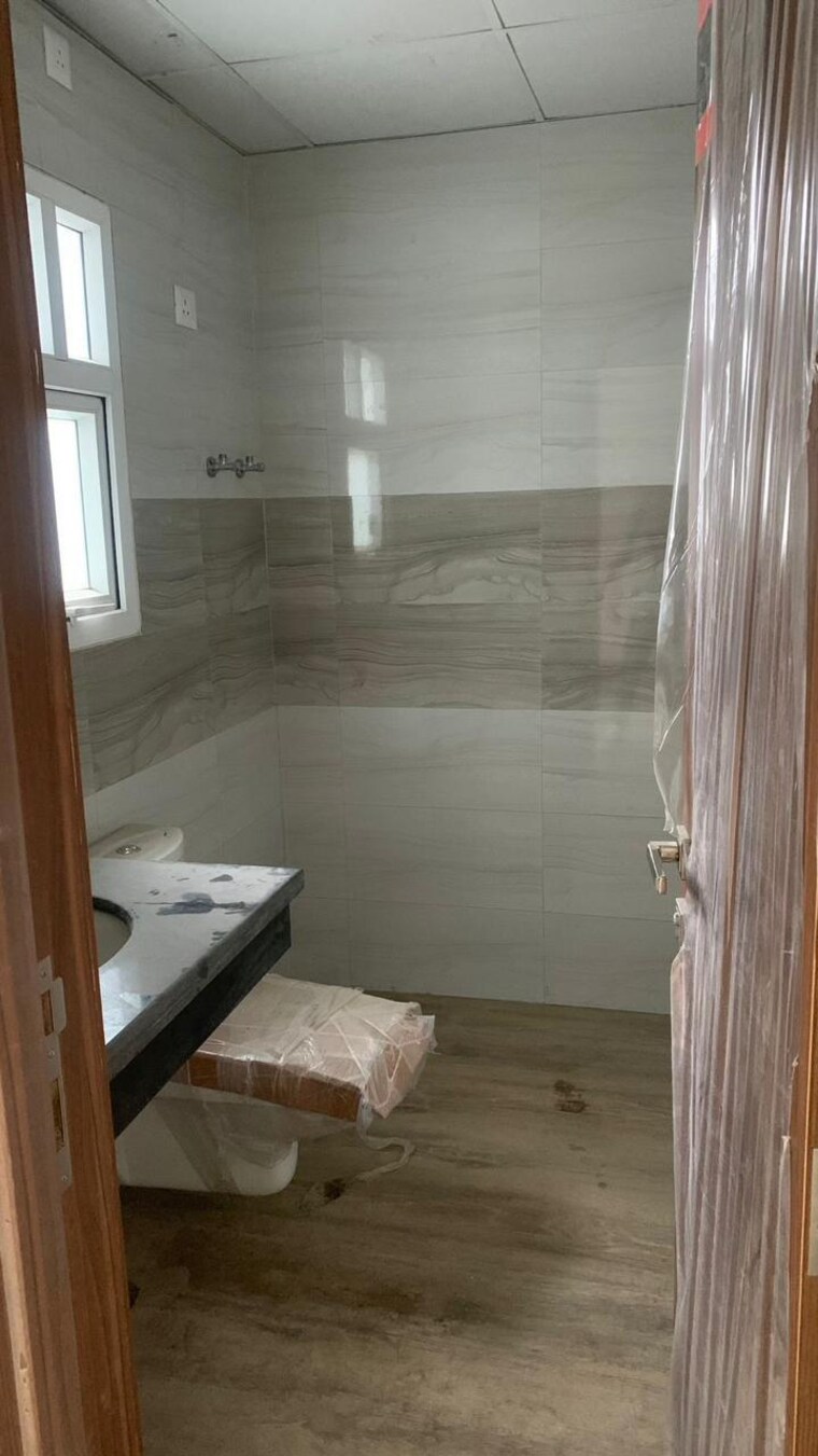 Bathroom, wave-prime-floors 2 Bedroom 1204 Sq.Ft. Builder Floor In Wave City Ghaziabad 8690476