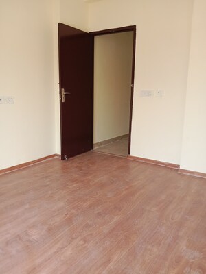 2 BHK Apartment For Sale in Amrapali Dream Valley, Tech Zone 4 Greater Noida