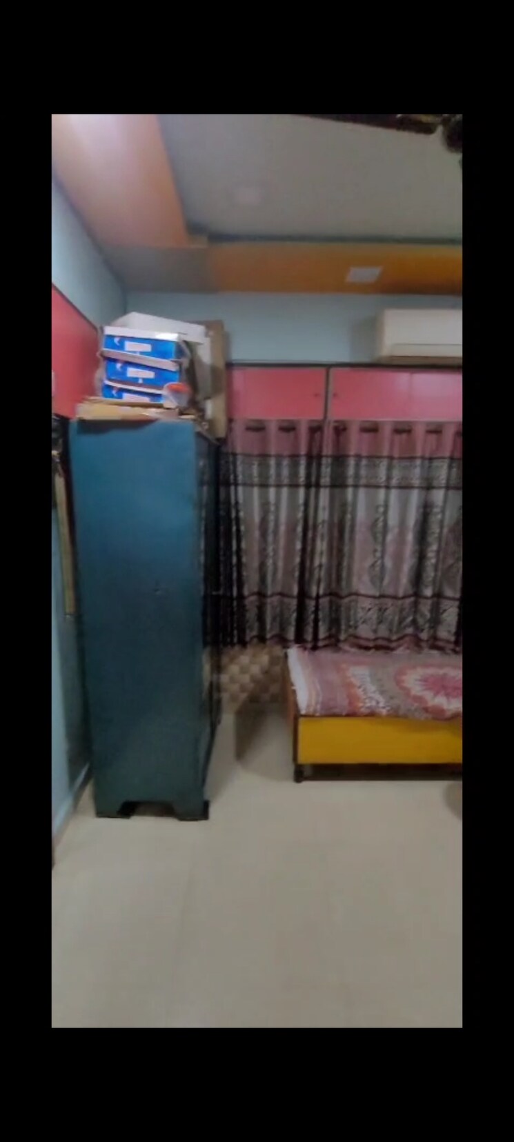 Bedroom, shree-chs-matunga 1 Bedroom 250 Sq.Ft. Apartment In Matunga East Mumbai 8690489