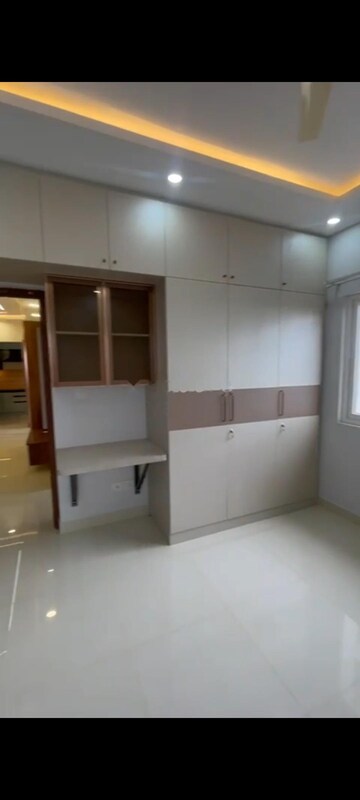 3 BHK Apartment For Rent in Mahaveer Celesse, Hunasamaranahalli