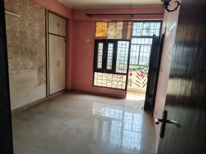 Room in 2 BHK Apartment at Gaurs Green Vista, Nyay Khand – for Sale