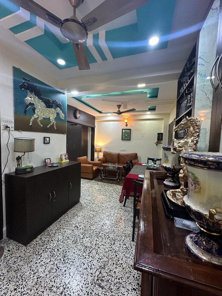 Living Room, santacruz west 1.5 Bedroom 720 Sq.Ft. Apartment In Santacruz West Mumbai 8690564