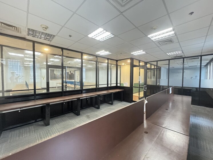 Balcony, vijay nagar Commercial Office Space 2400 Sq.Ft. In Vijay Nagar Indore 8690535