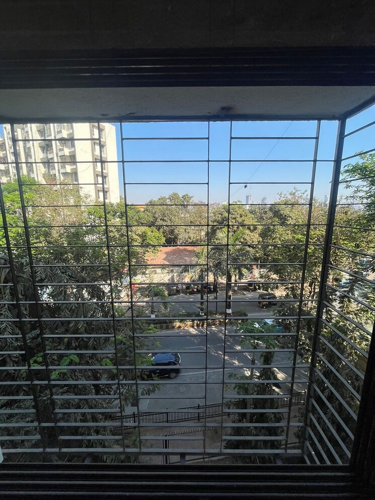 Balcony, bandra west 1 Bedroom 550 Sq.Ft. Apartment In Bandra West Mumbai 8690560